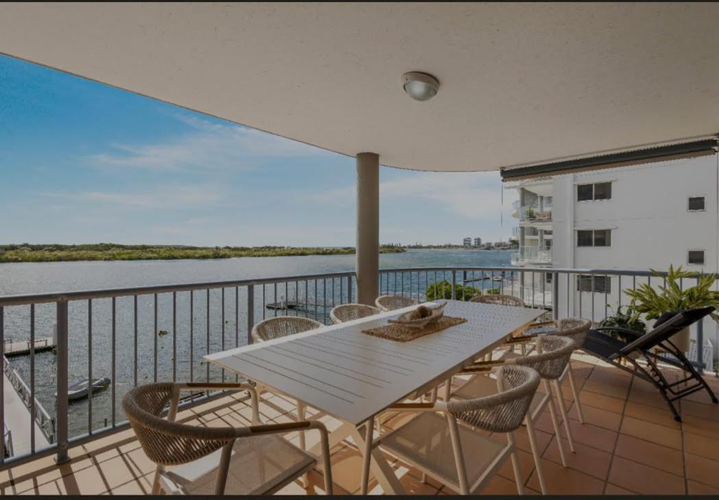 On The River Apartments Maroochydore Eksteriør bilde