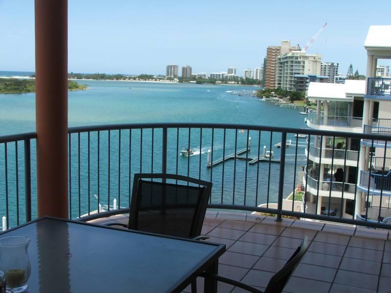 On The River Apartments Maroochydore Eksteriør bilde